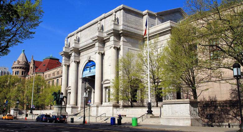 american museum of natural history facade