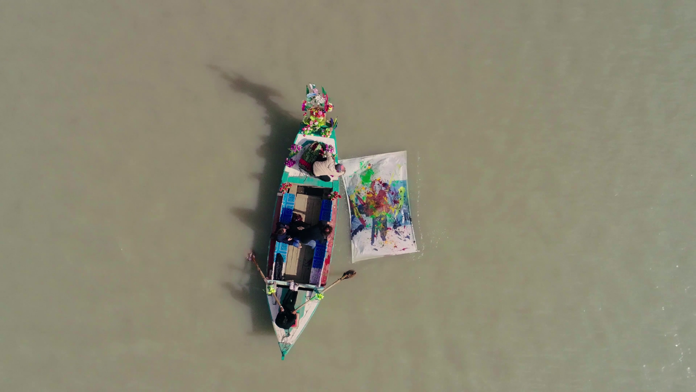 Nasser Azam and the team on the Saiful Malook lake, August 2018