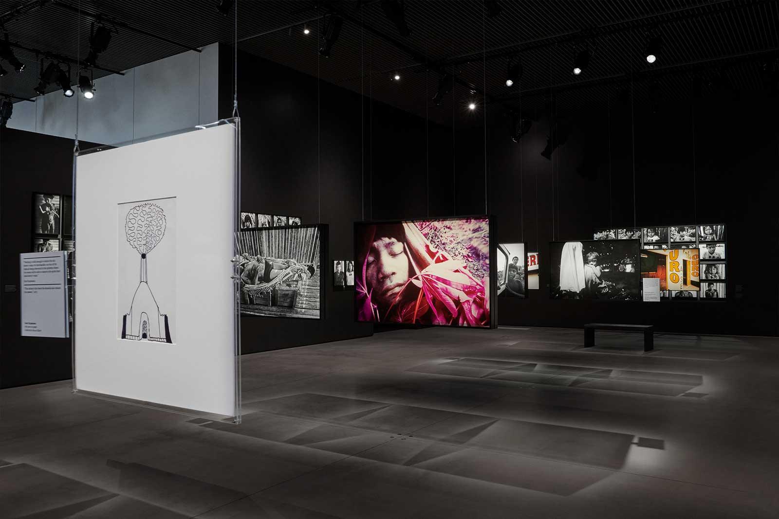 Exhibit display