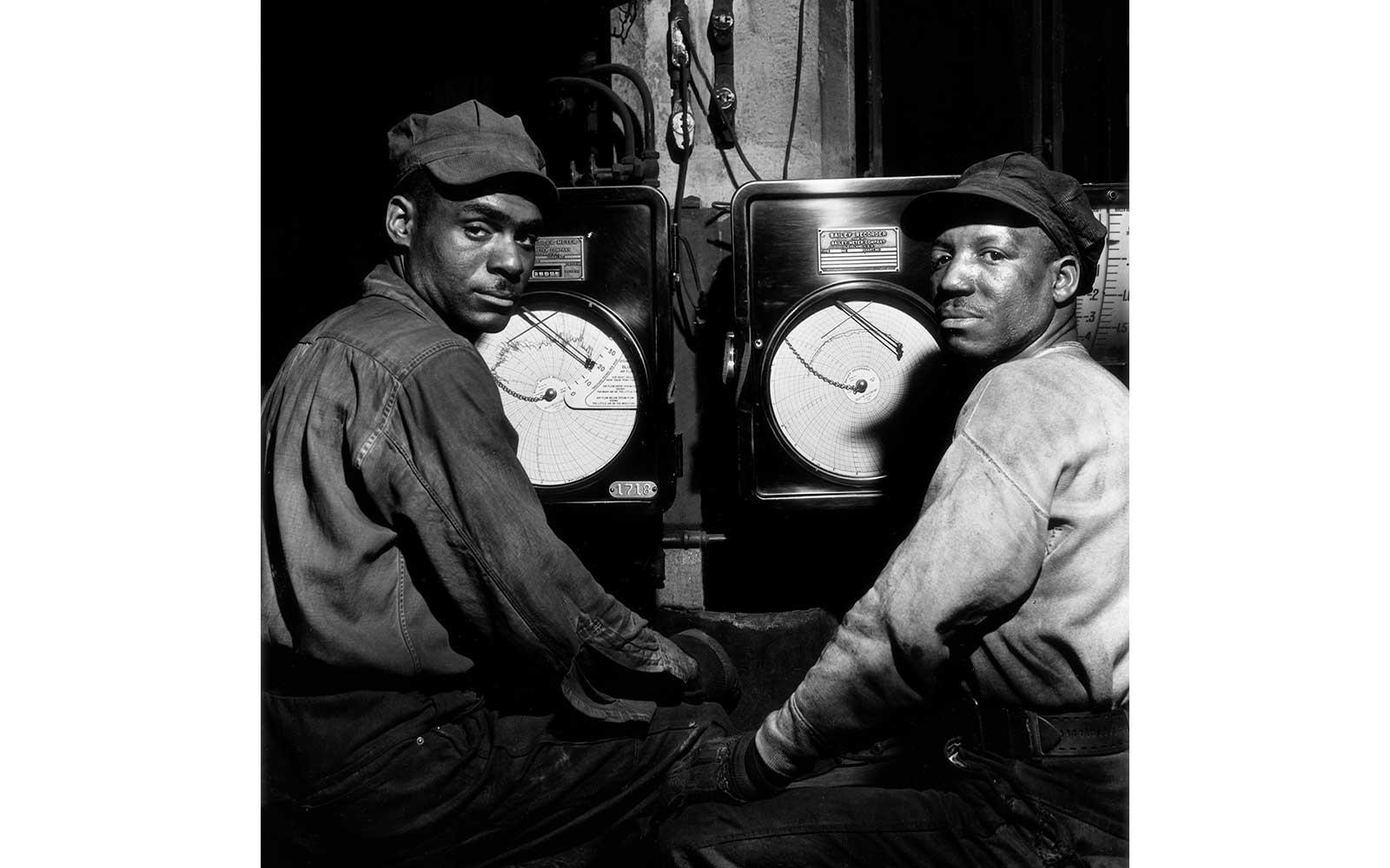 Gordon Parks, Workmen in the powerhouse, March 1944.