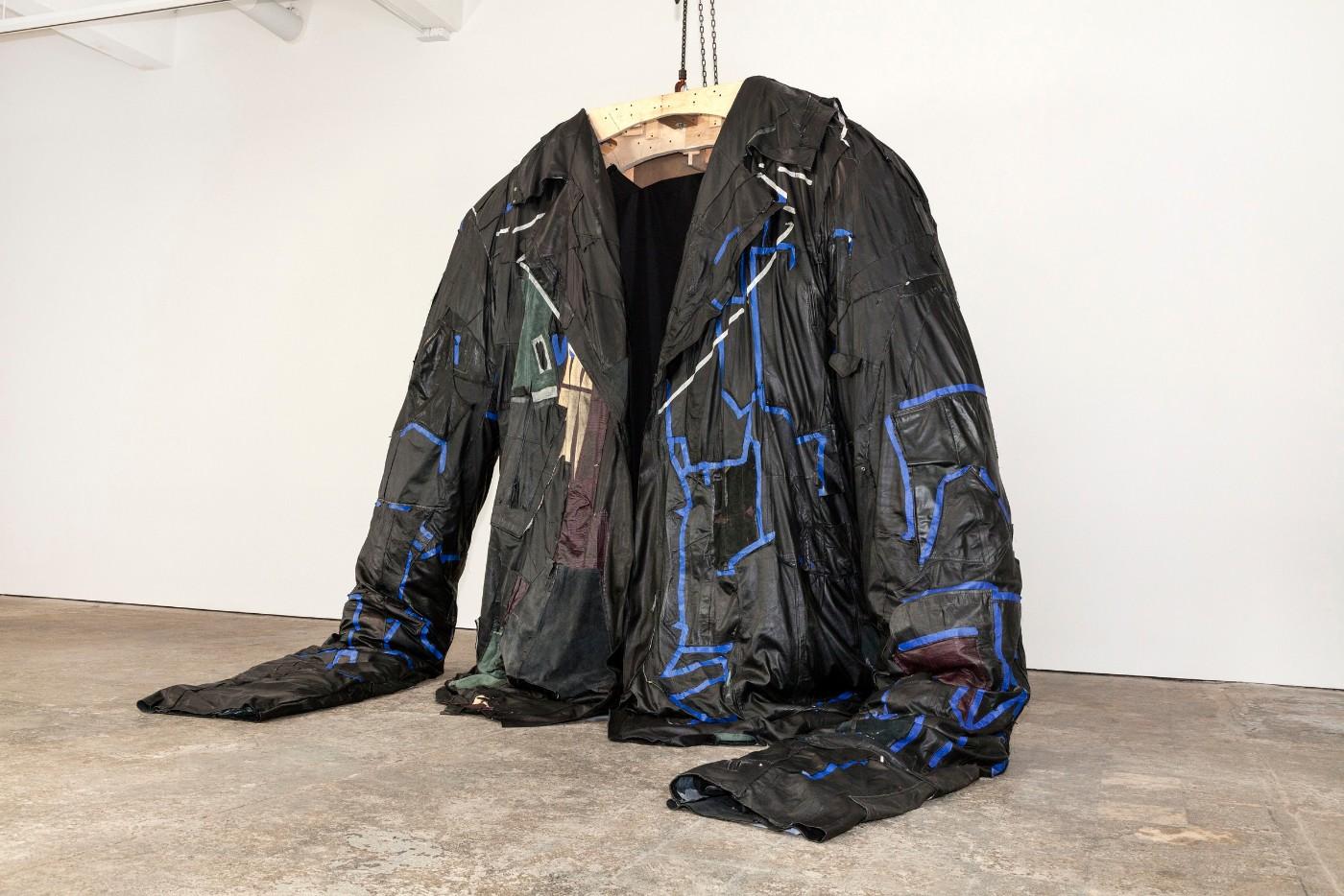 Ursula von Rydingsvard, PODERWAĆ, 2017