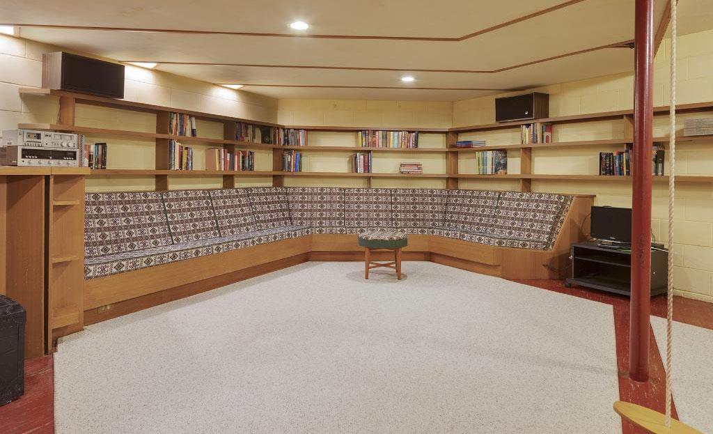 basement